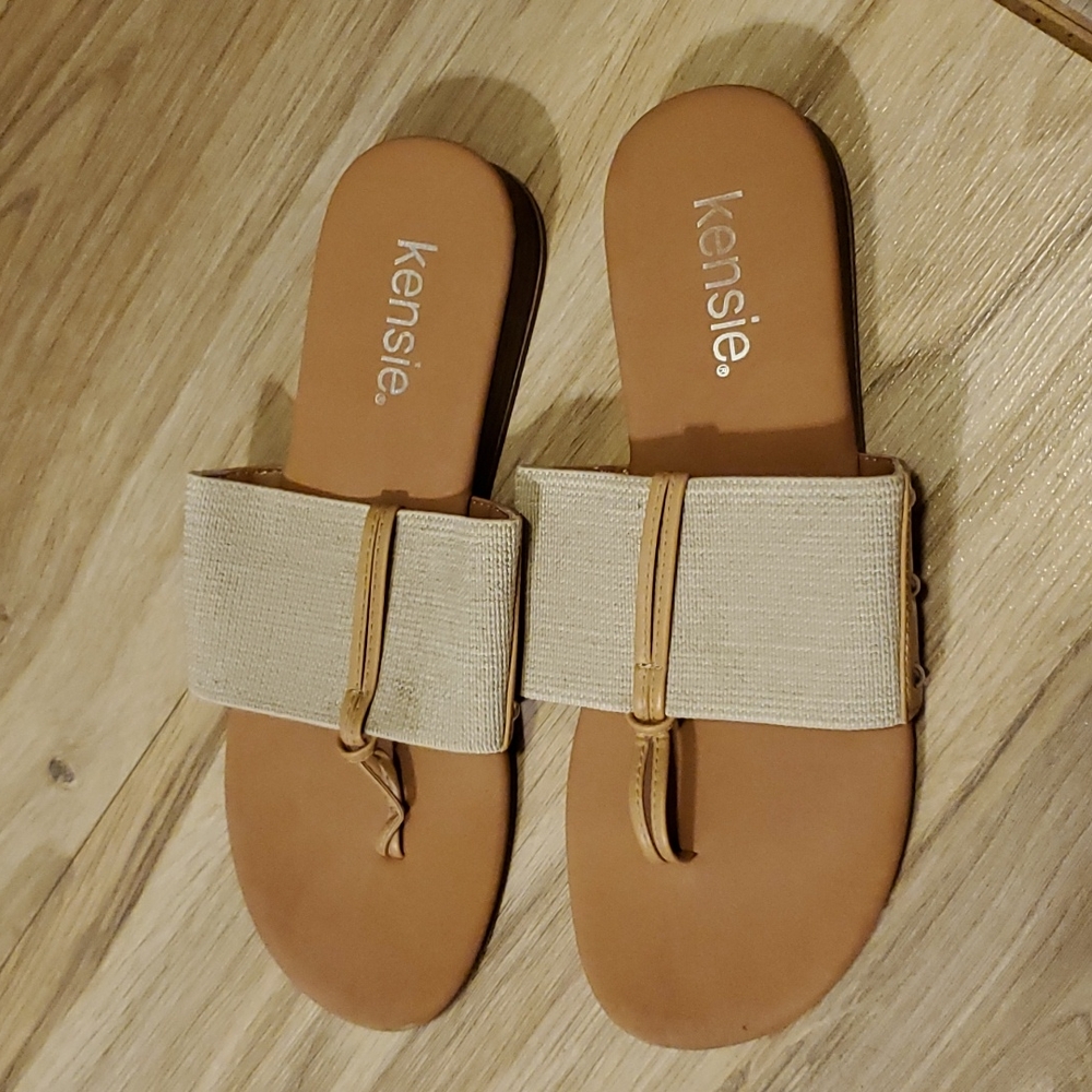 Kensie Londyn sandal women's size 7m